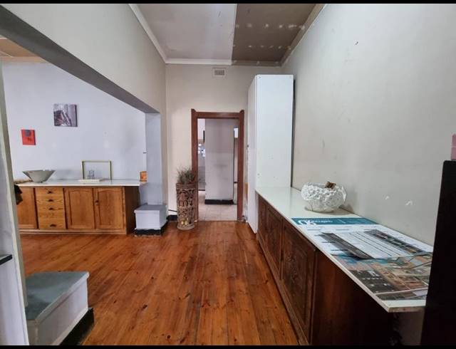 3 BEDROOM HOUSE FOR SALE IN NEWLANDS